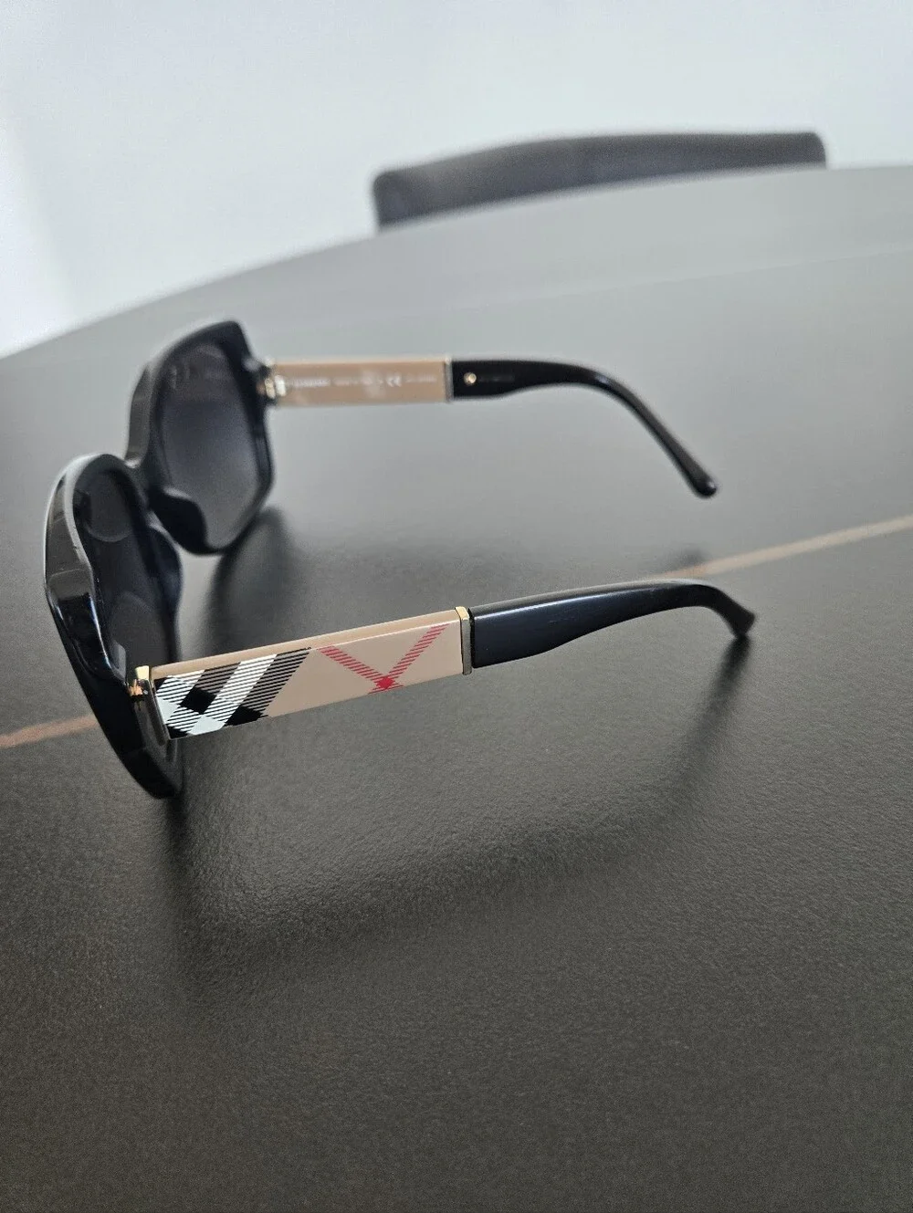 Burberry Black Women's Oversized Sunglasses